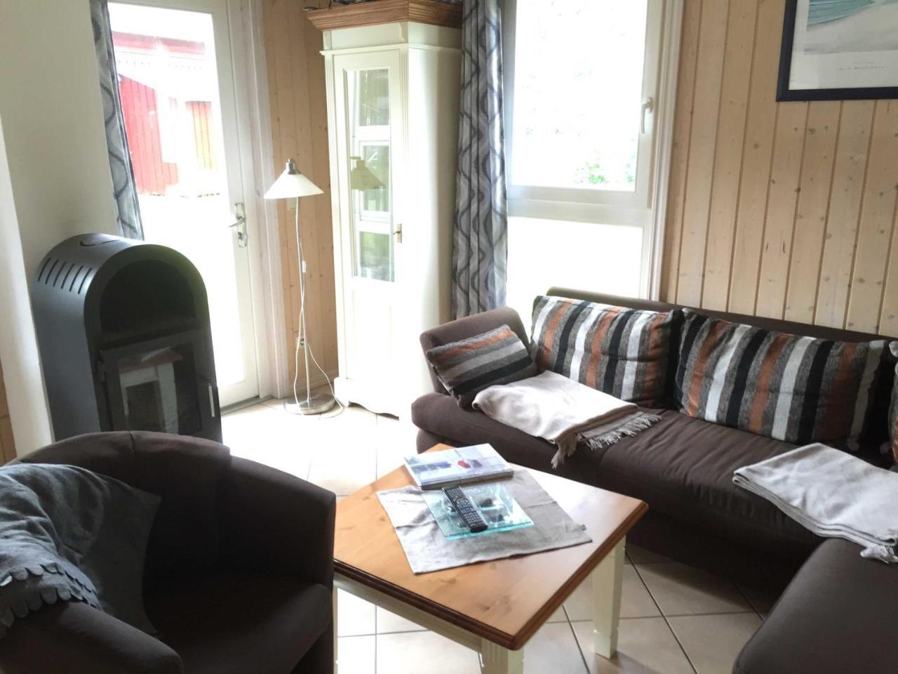 Ferienhaus Ostsee Strandhaus Seerobbe *